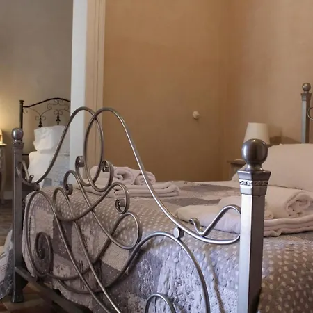 Notobarocco Διαμέρισμα Νότο